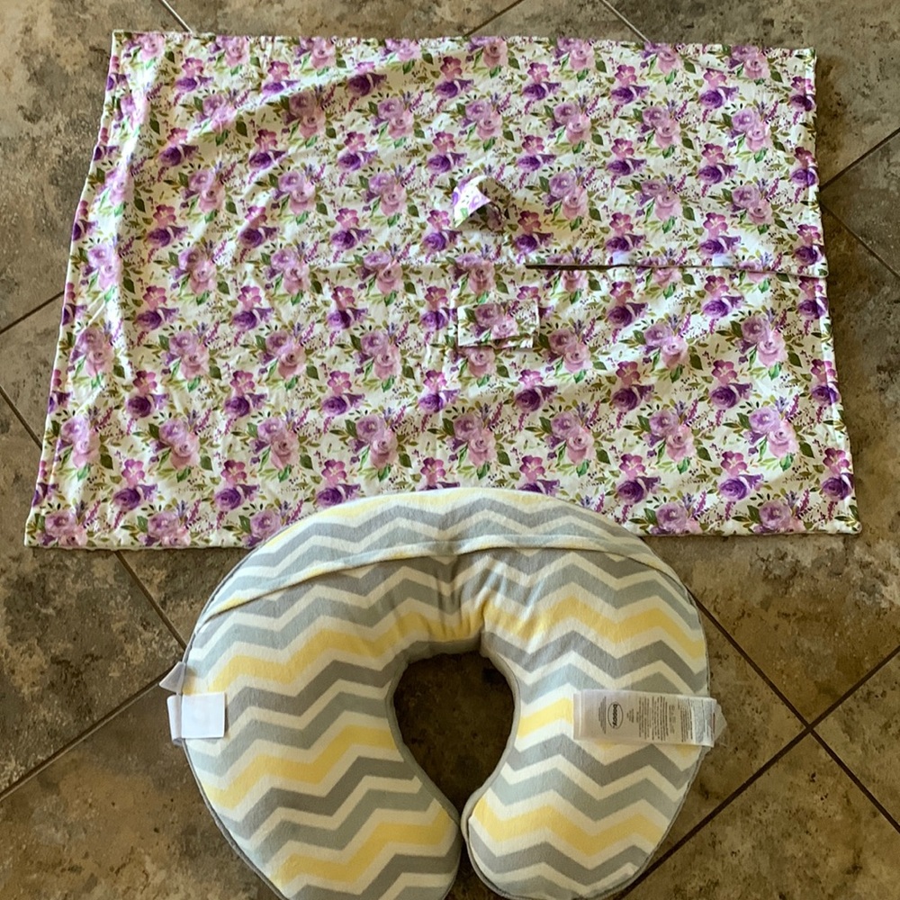Baby bundle of Boppy & Car seat cover.